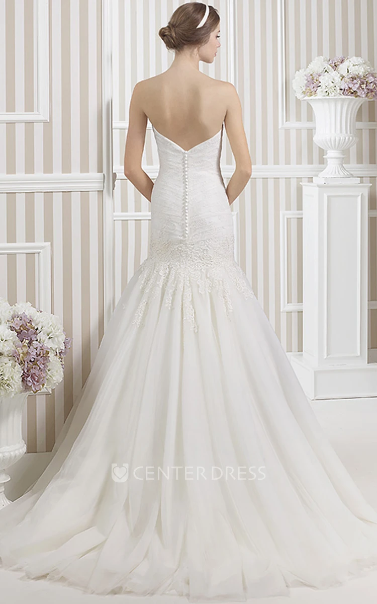 Trumpet Appliqued Floor-Length Strapless Tulle Wedding Dress With Ruching And Waist Jewellery