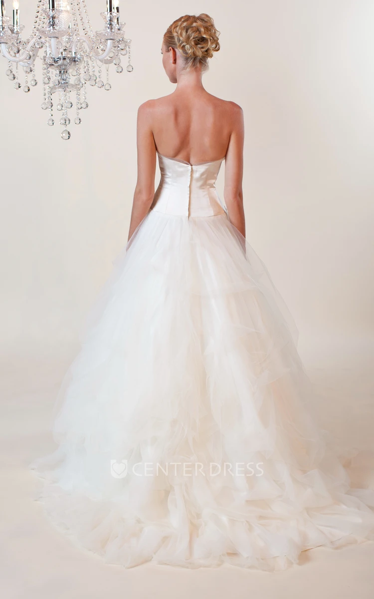 A-Line Ruffled Strapless Long Sleeveless Tulle Wedding Dress With Beading And Flower