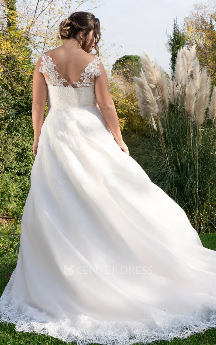 Elegant A Line Tulle Queen Anne Floor-Length Sleeveless Wedding Dress With Appliques