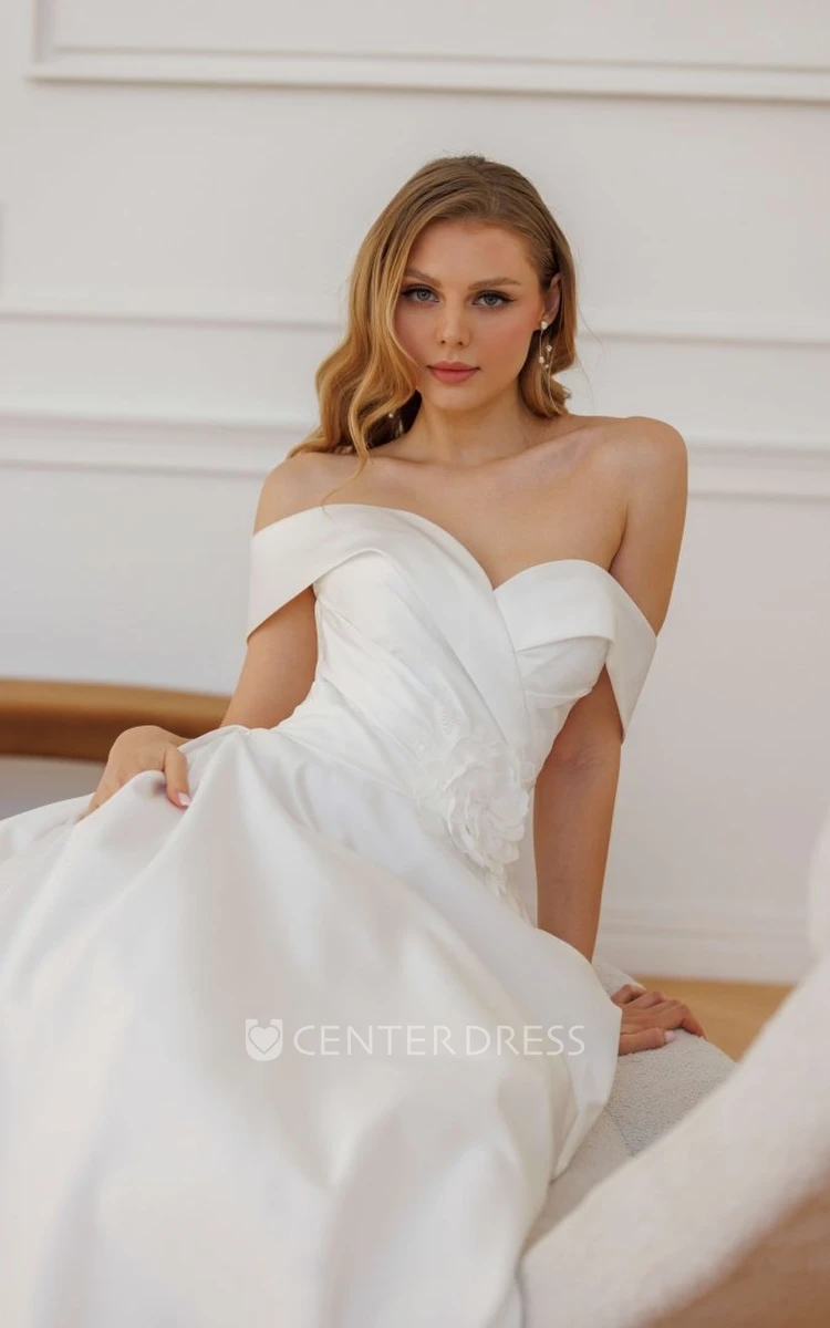 A Line Modern Satin Solid Off-Shoulder Wedding Elegant Sweetheart Floral Ball Gown with Chapel Train