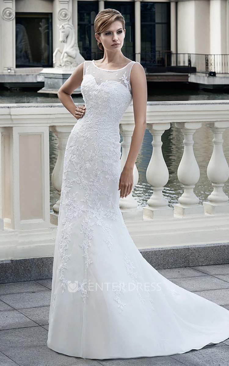 Sheath Sleeveless Appliqued Maxi Scoop-Neck Lace Wedding Dress