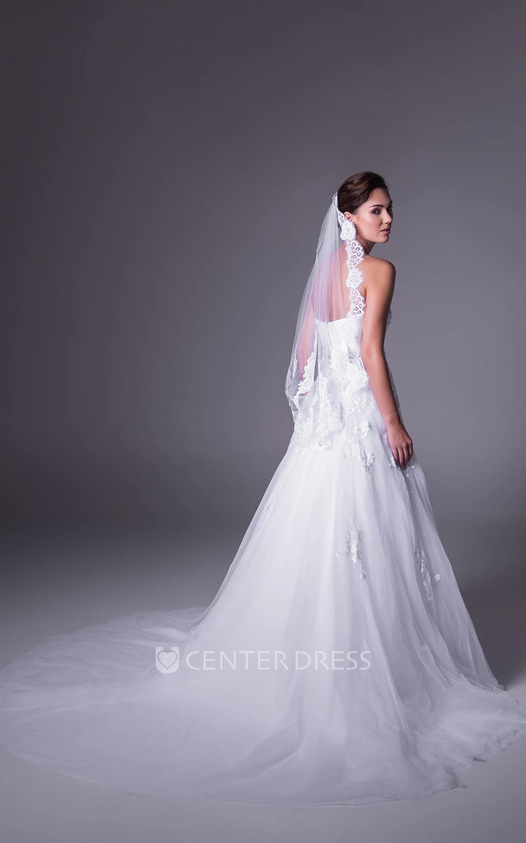 A-Line Beaded Strapless Sleeveless Floor-Length Tulle Wedding Dress With Appliques