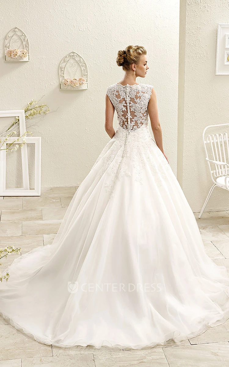 Ball Gown Appliqued Sleeveless Maxi Scoop-Neck Wedding Dress