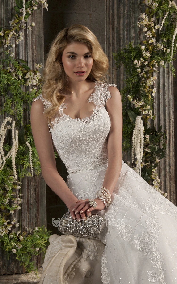 Ball Gown Maxi V-Neck Sleeveless Appliqued Lace Wedding Dress
