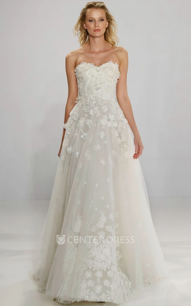 A-Line Sweetheart Floor-Length Tulle Wedding Dress With Flower And V Back