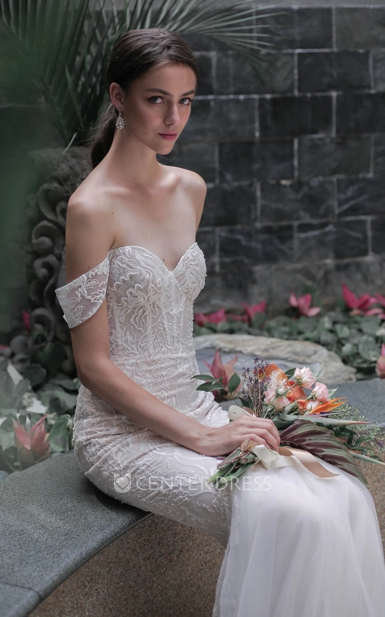 Bohemian Lace Mermaid Wedding Dress Off-Shoulder Appliques Open Back Sexy