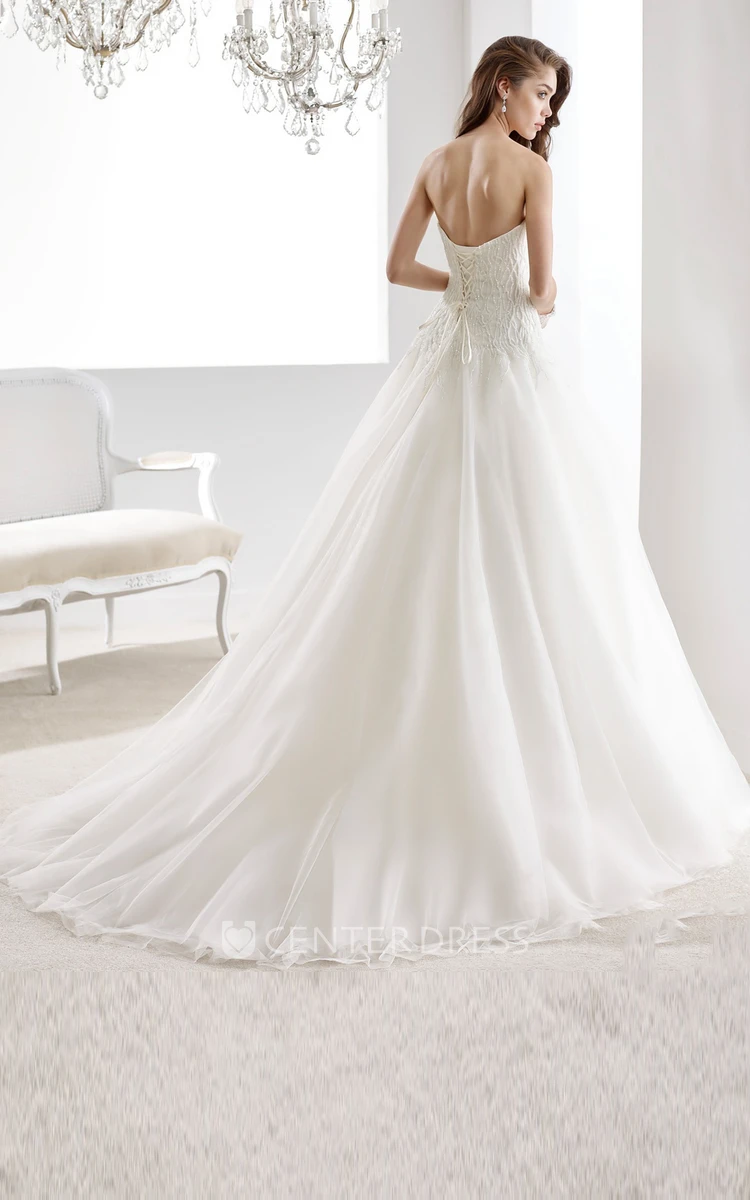 Sweetheart A-line Wedding Gown with Lace Bodice and Lace-up Back