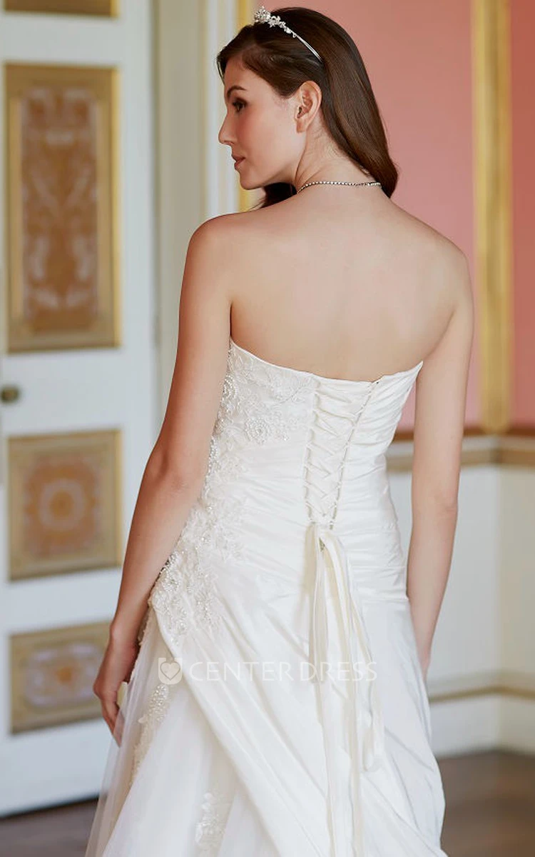 A-Line Strapless Taffeta&Tulle Wedding Dress With Lace Up