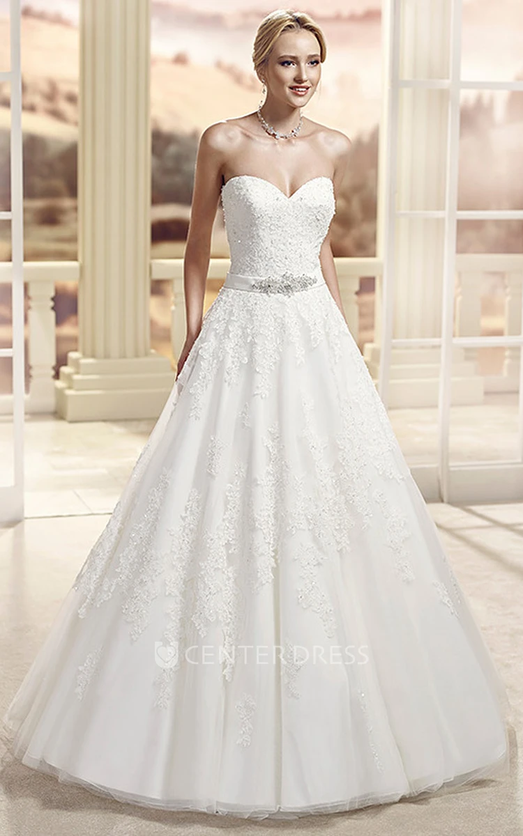 Ball Gown Jeweled Sweetheart Tulle&Lace Wedding Dress