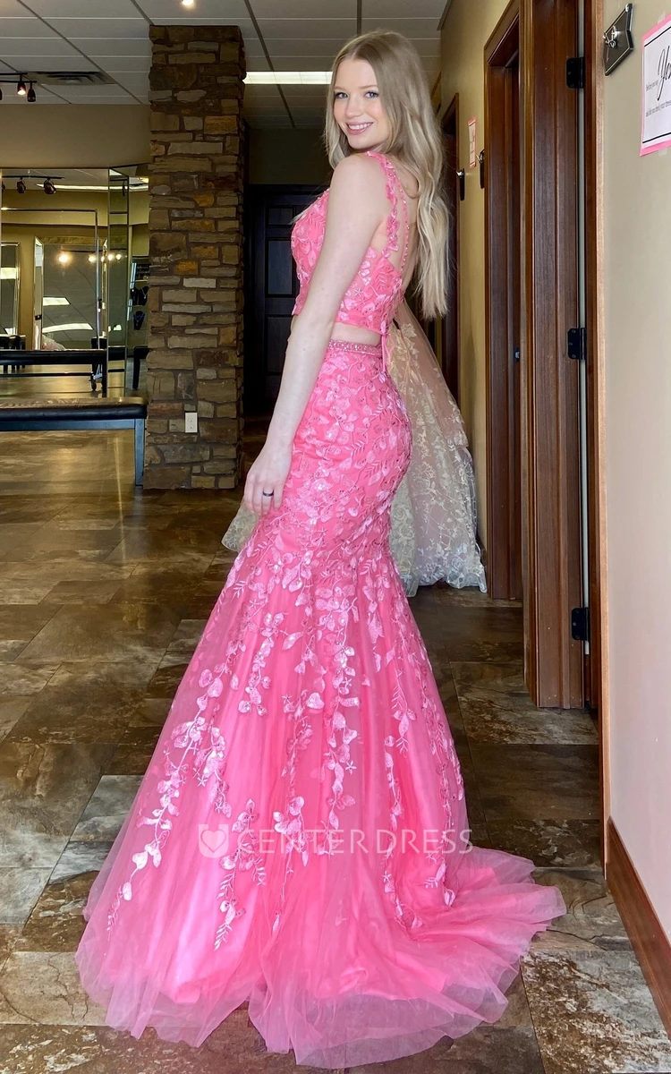 Elegant Modest Tulle Two Piece Prom Dress V-neck Appliques 2024