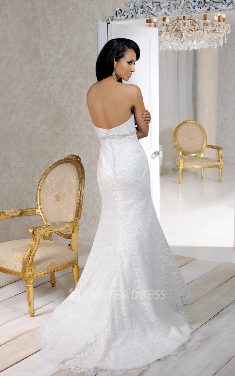 Sweetheart Long Beaded Lace Wedding Dress With Sweep Train And Lace-Up