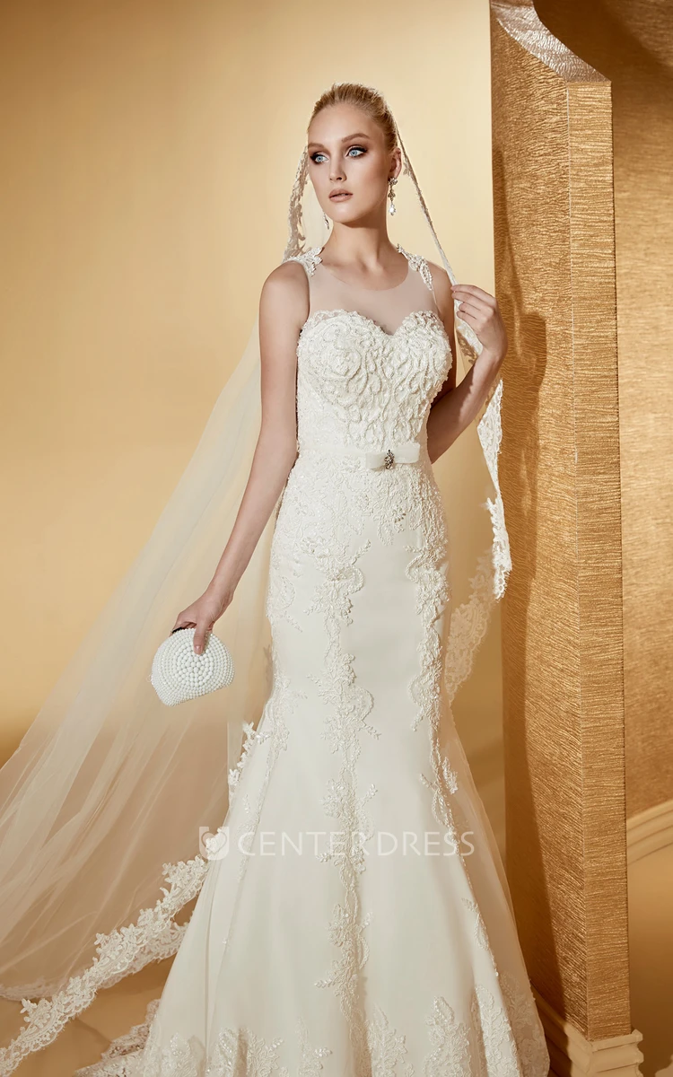 Chic Jewel-Neck Cap Sleeve Mermaid Lace Gown With Illusive Neckline And Brush Train