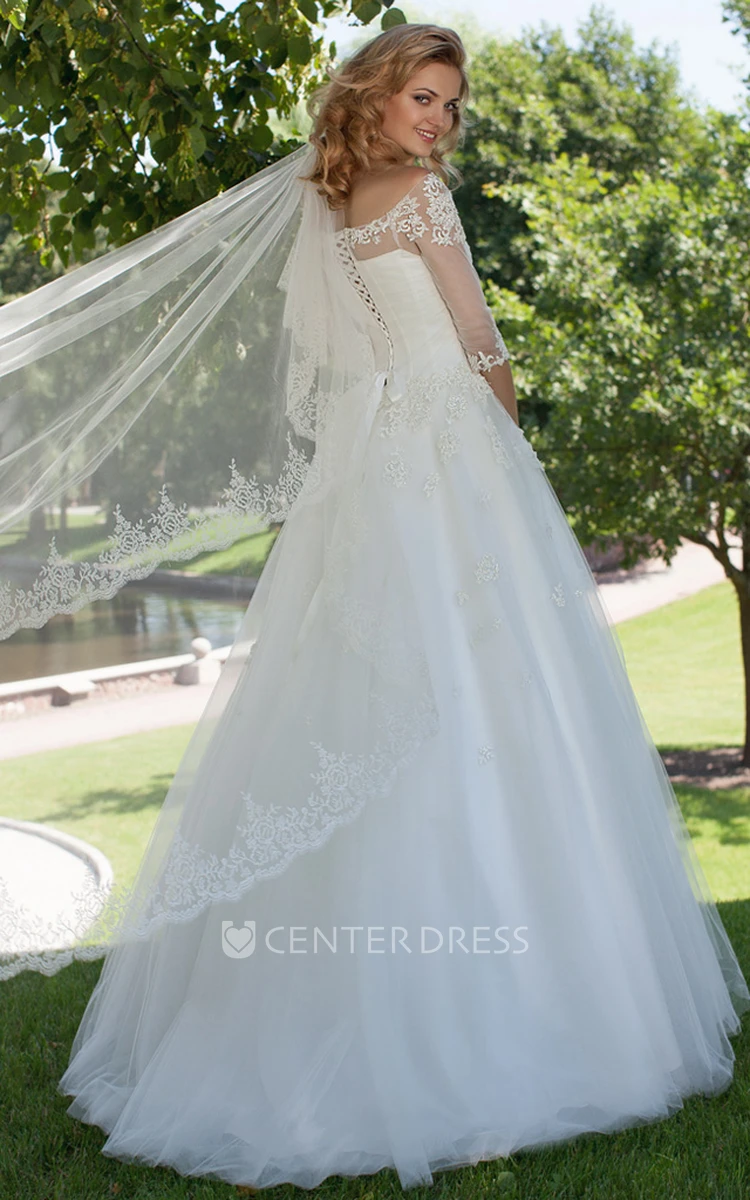 Ball Gown Long Short-Sleeve Square-Neck Tulle Wedding Dress With Appliques And Corset Back