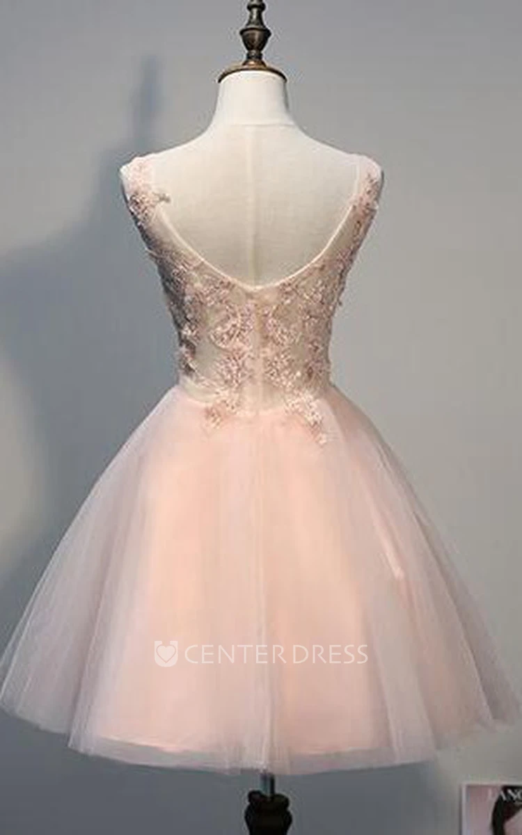 Lovely Short Tulle Homecoming Dresses With Appliques Beads
