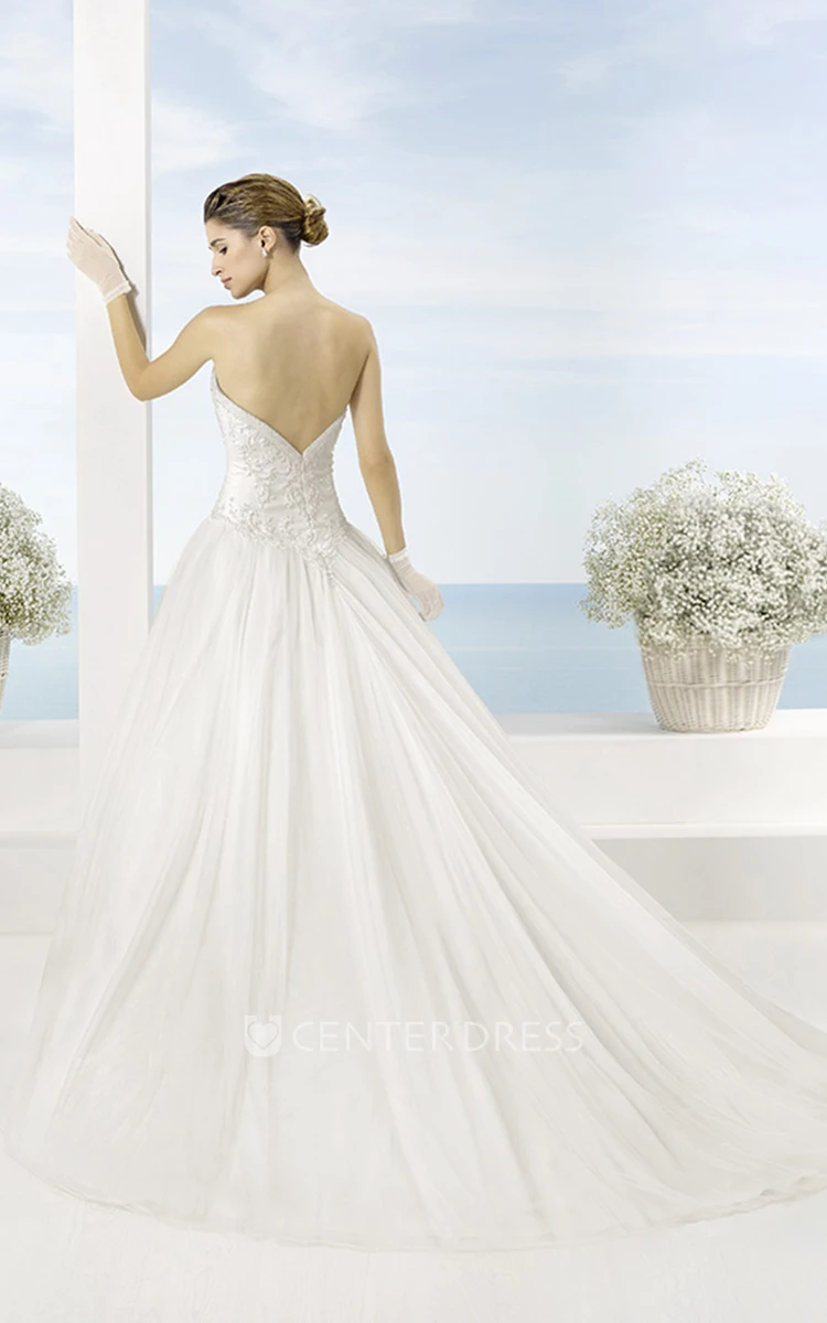 Ball Gown Sweetheart Tulle Wedding Dress With Embroidery And Court Train