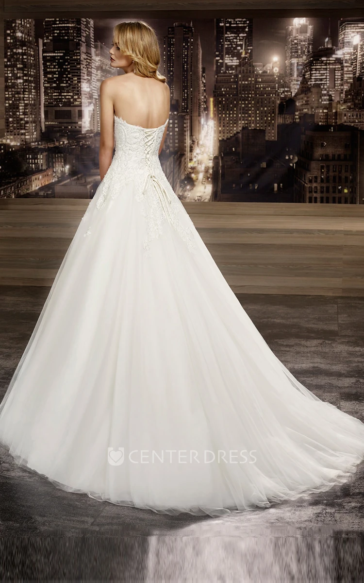 Strapless Brush-Train A-Line Lace Bridal Gown With Appliques And Lace-Up Back