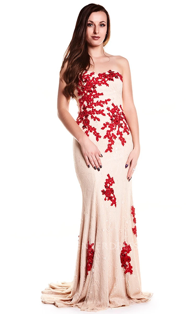Sheath Floor-Length Appliqued Sleeveless Sweetheart Lace Prom Dress With Backless Style And Brush Train