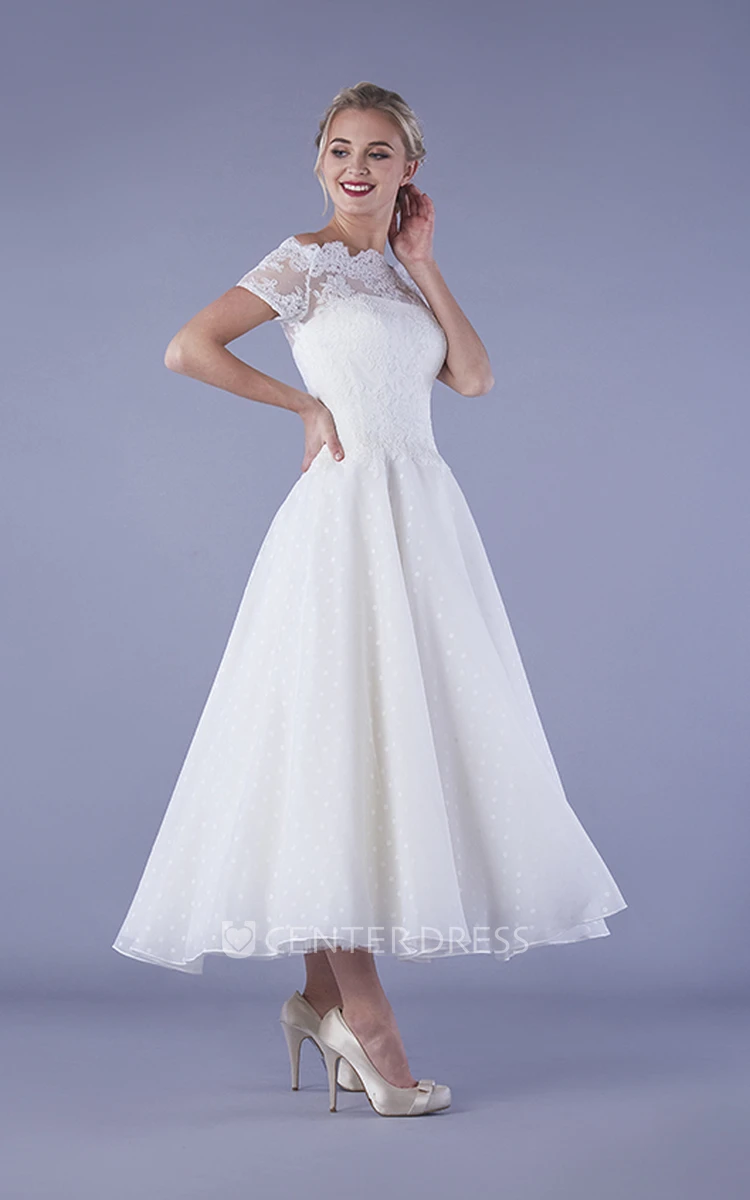 Illusion Lace Vintage Bateau Ankle Length Tulle Wedding Dress With Buttons
