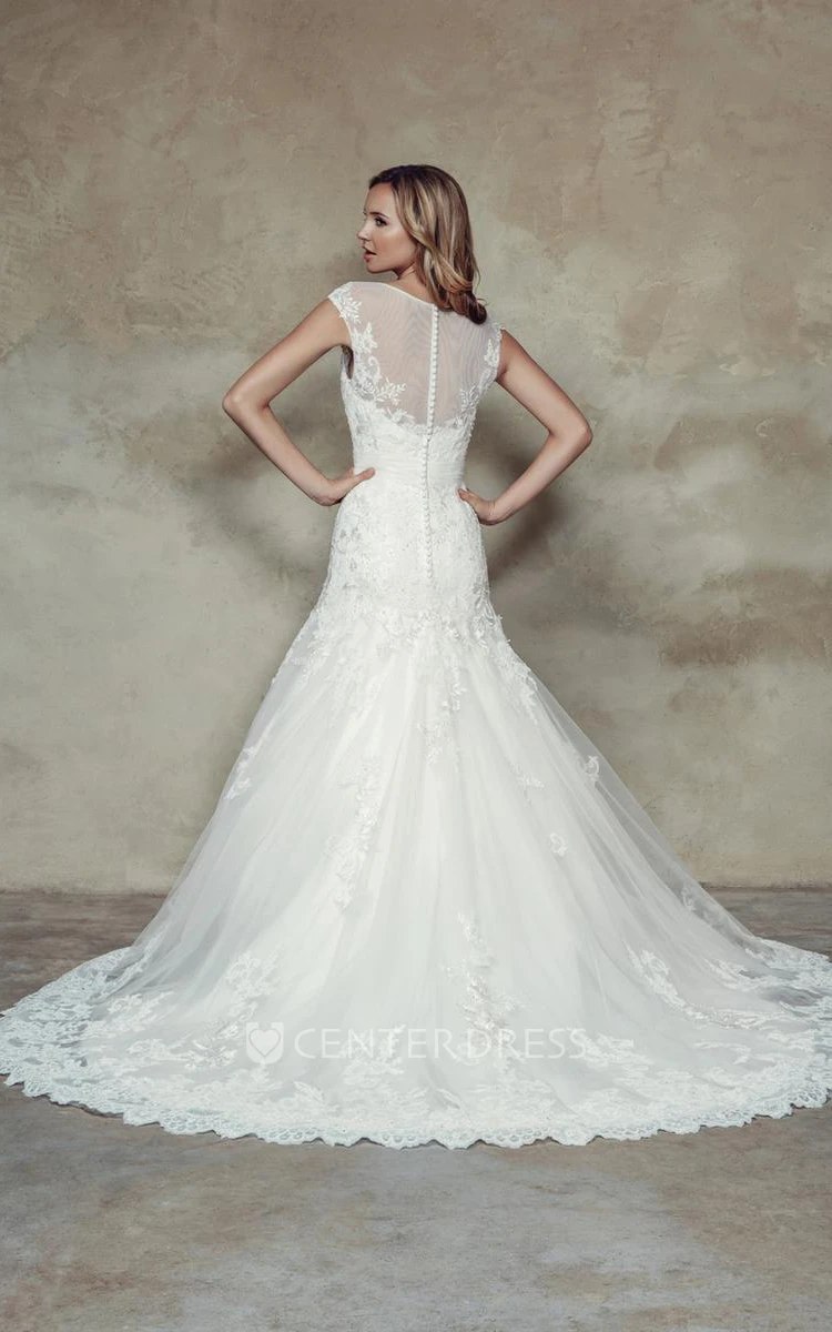 A-Line Cap-Sleeve Scoop-Neck Lace Wedding Dress With Illusion