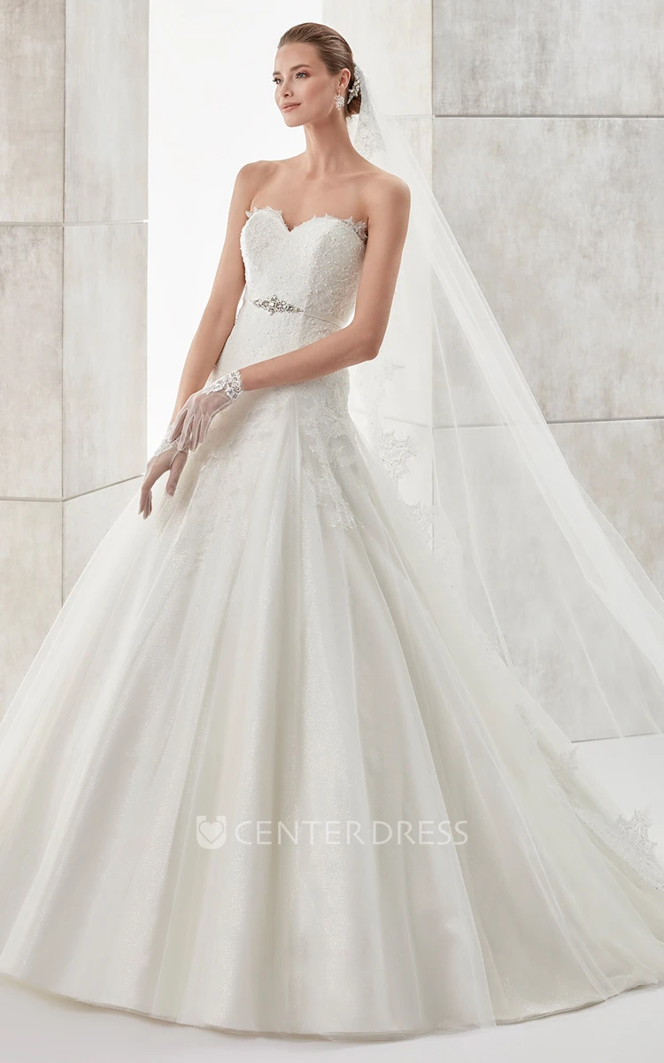 Sweetheart Pleating A-line Wedding Dress with Beaded Belt and Lace Bodice