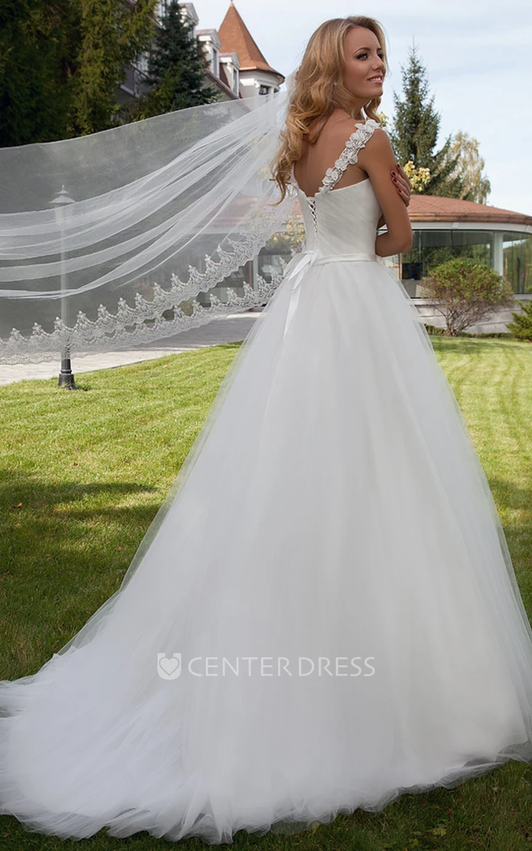 Ball Gown Strapped Sleeveless Tulle Wedding Dress With Beading And Bow