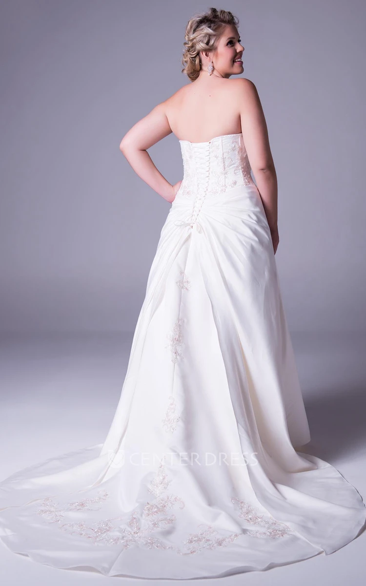 Strapless Floor-Length Taffeta Plus Size Wedding Dress With Embroidery And Corset Back