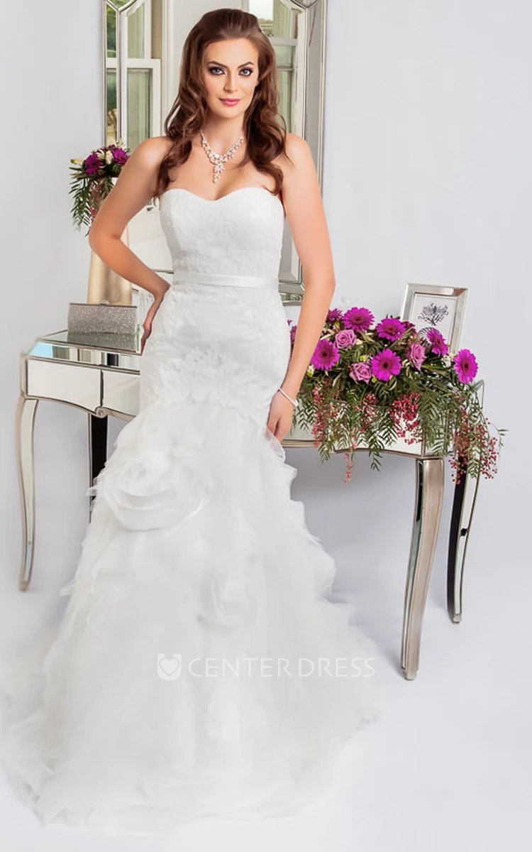 Trumpet Ruffled Long Strapless Tulle Plus Size Wedding Dress With Appliques And Sash