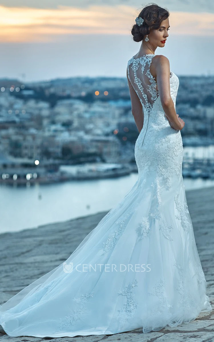 Mermaid Scoop-Neck Floor-Length Appliqued Sleeveless Lace Wedding Dress