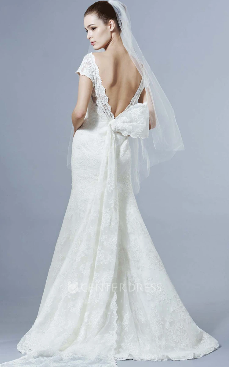 Mermaid Bateau Neck Cap Sleeve Appliqued Lace Wedding Dress