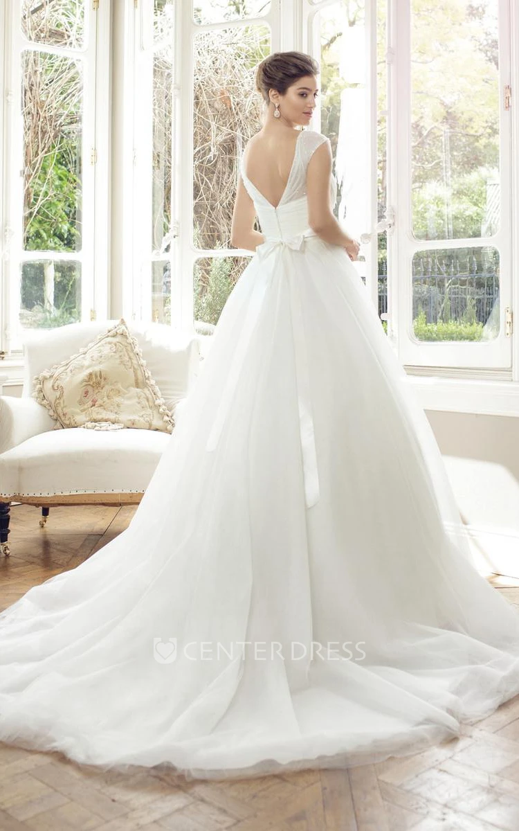 Ball Gown Scoop-Neck Cap-Sleeve Long Tulle Wedding Dress With Flower And V Back