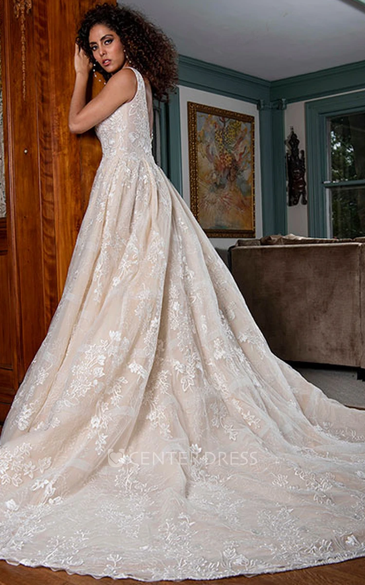 Modern A Line Floor-length Sleeveless Lace Wedding Dress with Appliques