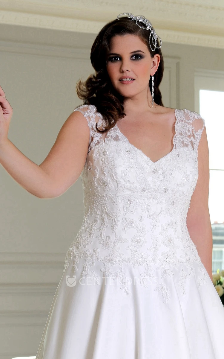 Caped-Sleeve Lace Illusion A-Line Dress With Corset Back
