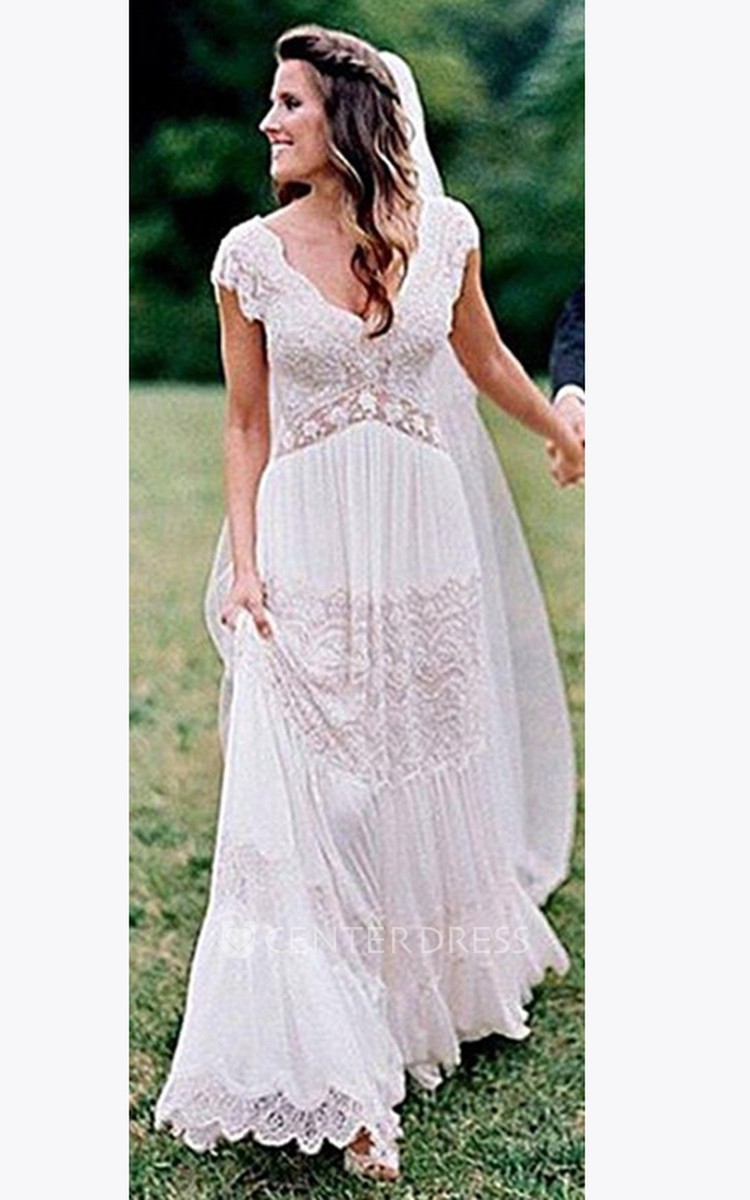 Sheath Lace Wedding Dress with Scalloped Hem Casual Beach Garden