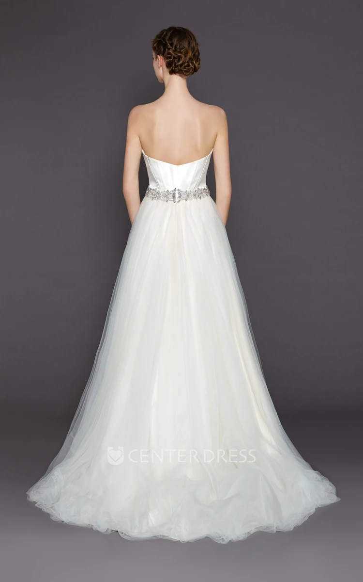 A-Line Floor-Length Sweetheart Tulle Wedding Dress With Waist Jewellery And V Back