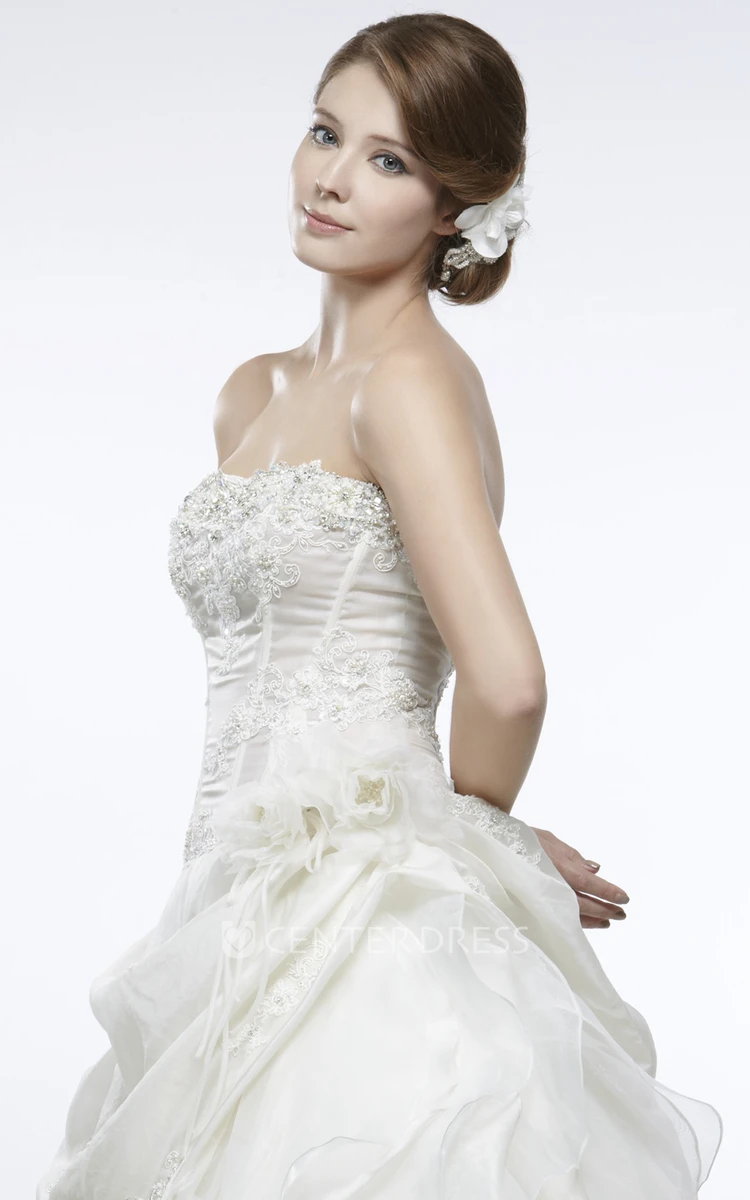 A-Line Sleeveless Strapless Cascading-Ruffle Floor-Length Organza Wedding Dress With Pick Up And Flower