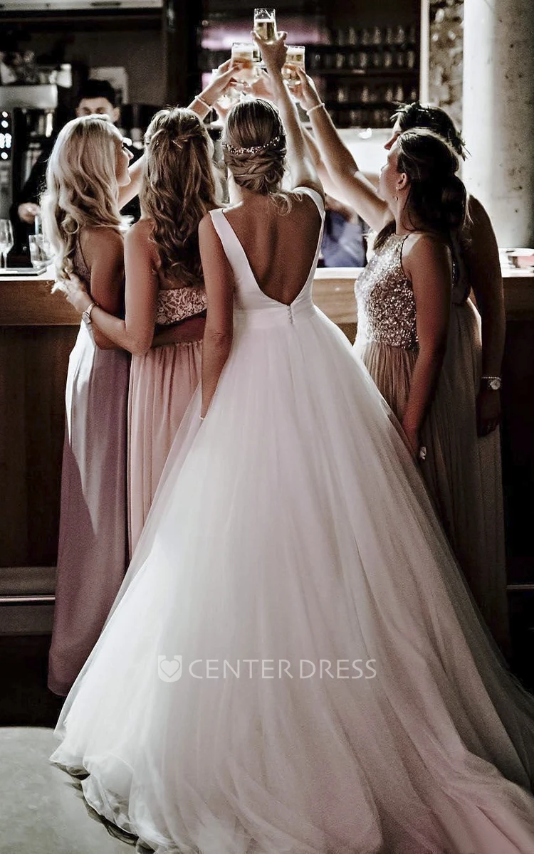 Sleeveless Deep V-back Ethereal With Bow And Tulle Ball Gown Bridal Dress