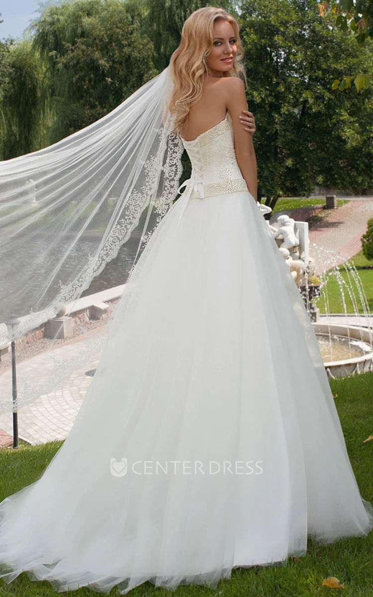 Floor-Length Sweetheart Beaded Tulle Wedding Dress With Brush Train And Lace Up