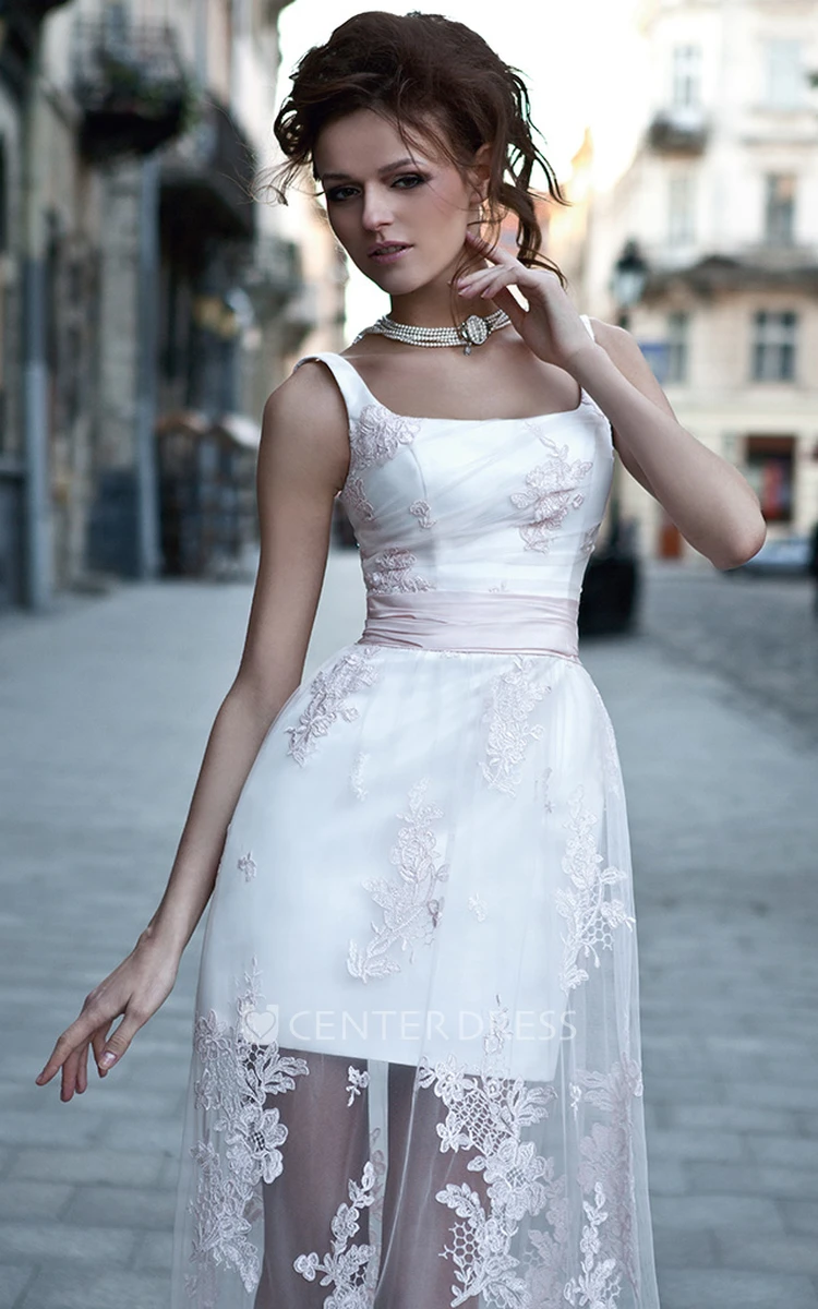 A-Line Sleeveless Square Floor-Length Appliqued Lace&Satin Prom Dress With Lace-Up Back