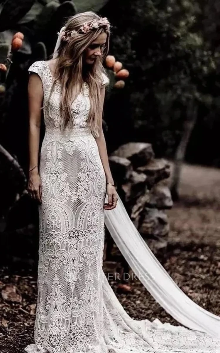 Embroidery Flower Bohemian Lace Mermaid Wedding Dress with Court Train Vintage Floral V-Neck Low Back Country Bridal Gown