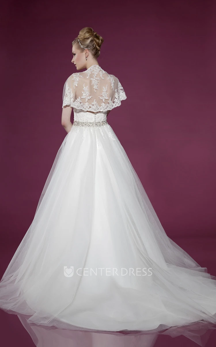 Floor-Length Sweetheart Appliqued Petal-Sleeve Tulle Wedding Dress With Chapel Train