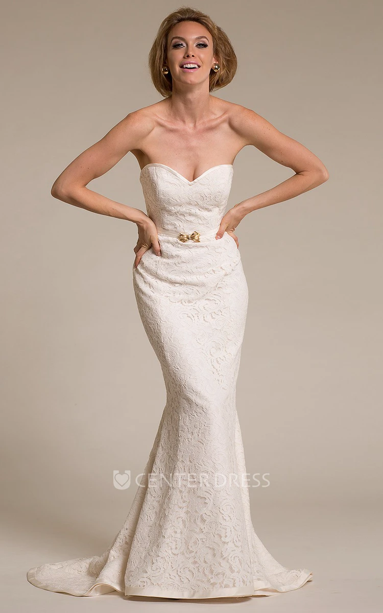 Mermaid Sweetheart Lace Wedding Dress With Bow And Deep-V Back