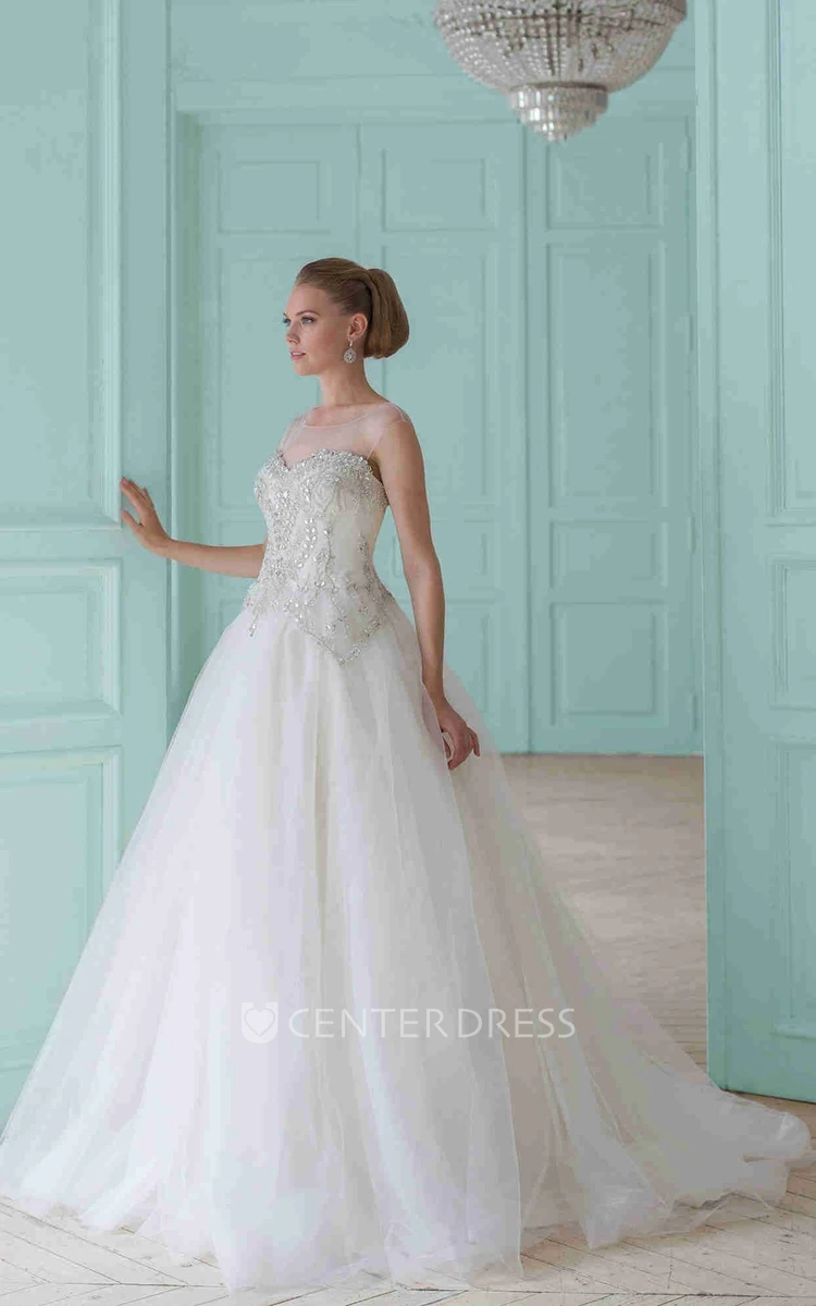 Ball Gown Pleated Scoop-Neck Sleeveless Long Tulle Wedding Dress With Beading And Illusion
