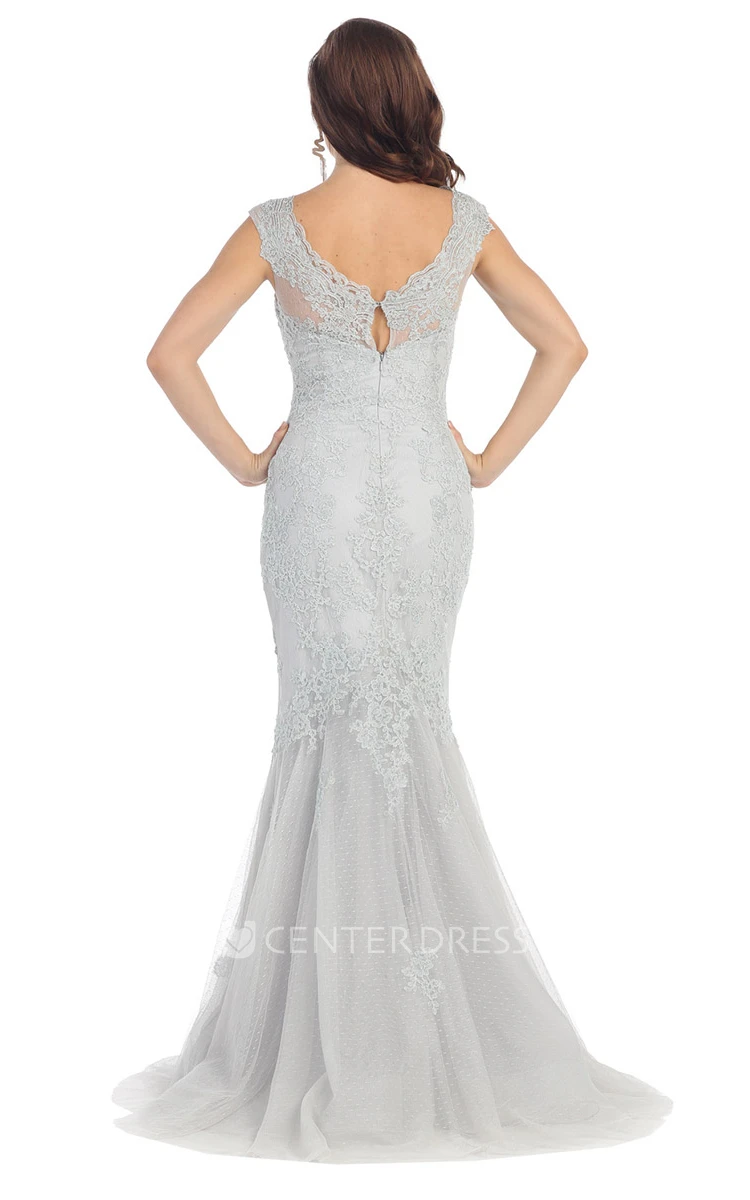 Mermaid Long Scoop-Neck Short Sleeve Tulle Low-V Back Dress With Appliques And Pleats