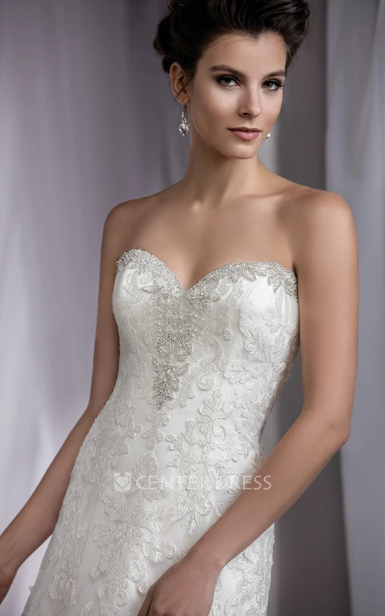 Sweetheart A-line Wedding Dress with Lace-up Back and Appliques