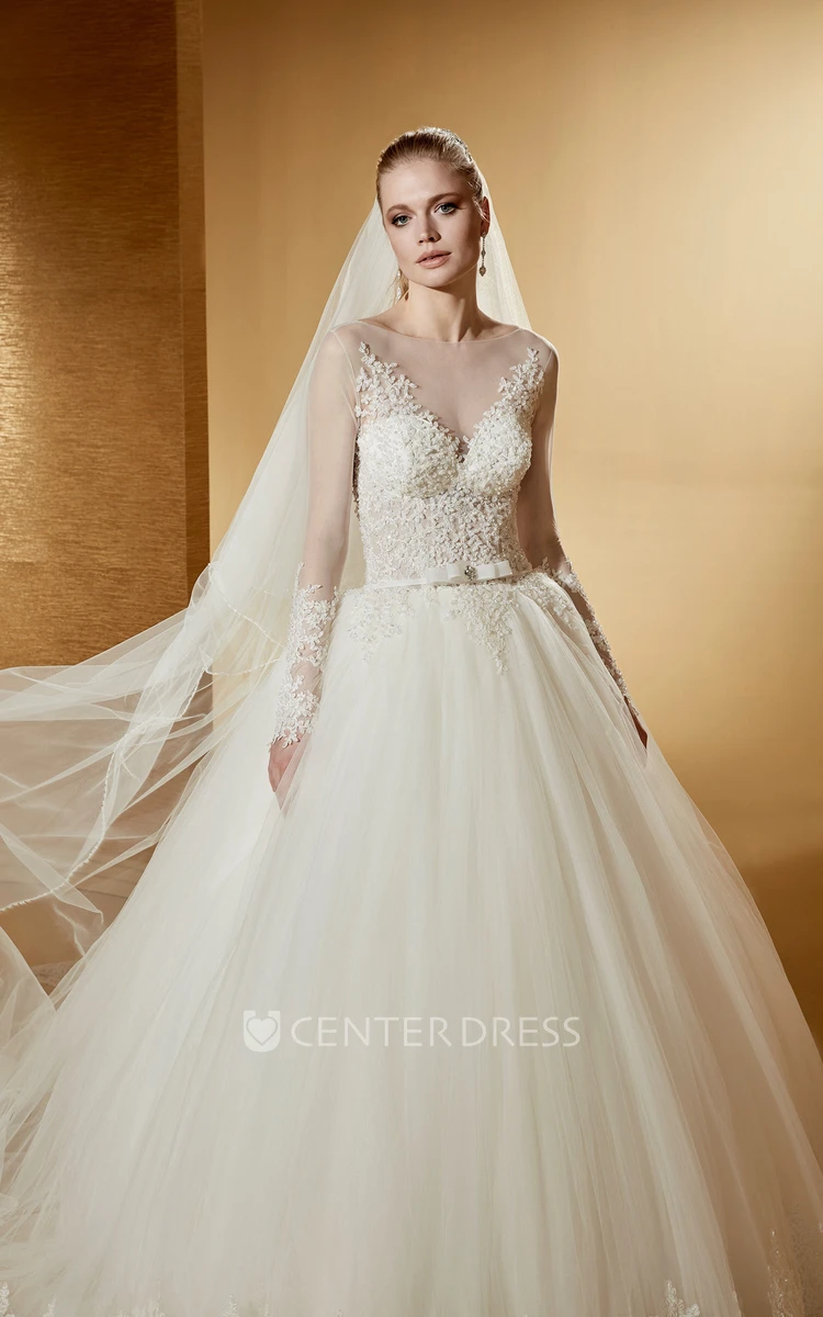 Fabulous Long-Sleeve Ball Gown With Jewel Neck And Court Train