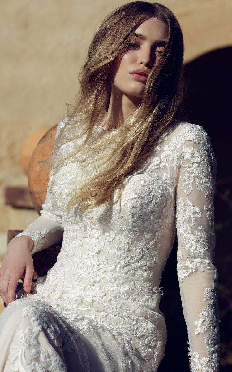 Sheath Long-Sleeve High Neck Tulle&Lace Wedding Dress With Sweep Train