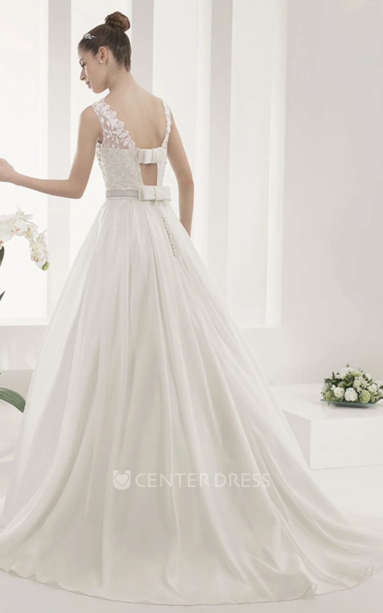 Leaf-appliqued Top Taffeta Wedding Gown With Back Bows
