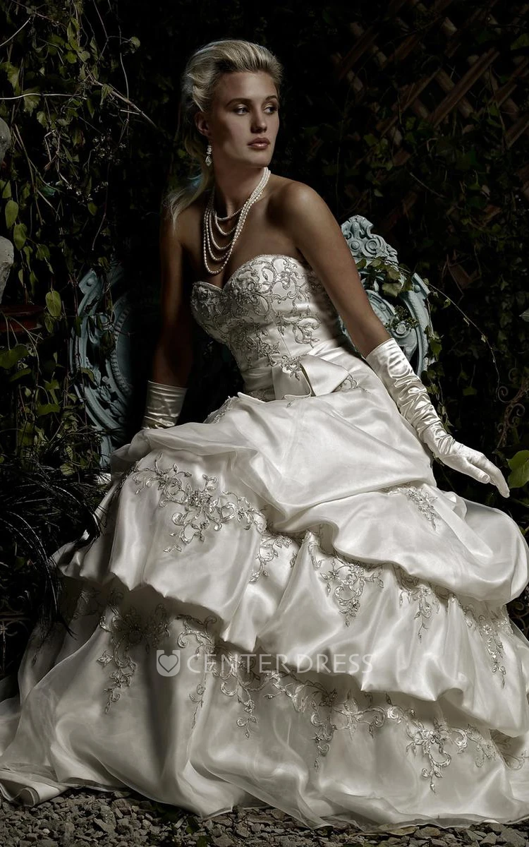 Ball Gown Sweetheart Pick-Up Satin Wedding Dress With Embroidery And Tiers