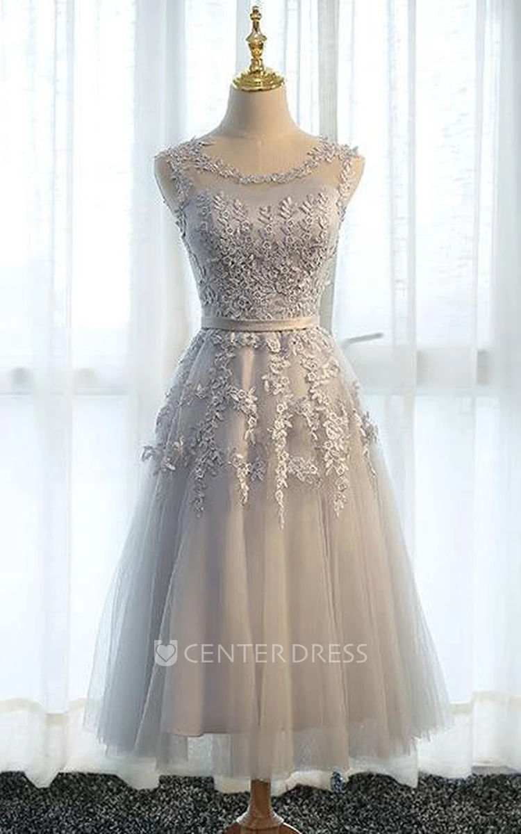 Sleeveless A-line Knee-length Dress with Lace Appliques