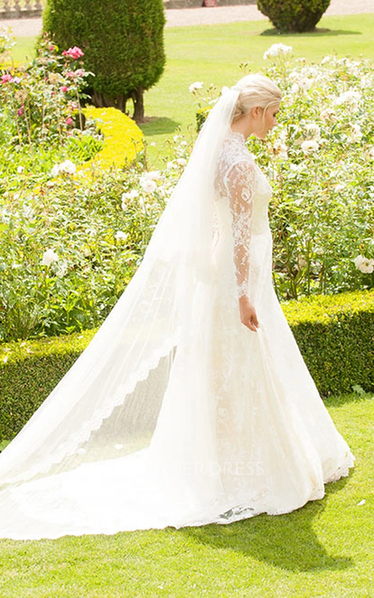 Strapless Floor-Length Long-Sleeve Appliqued Lace Wedding Dress